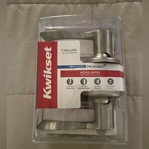 Kwikset Keyed Entry Door Lever-Satin Nickel (see photos for details)